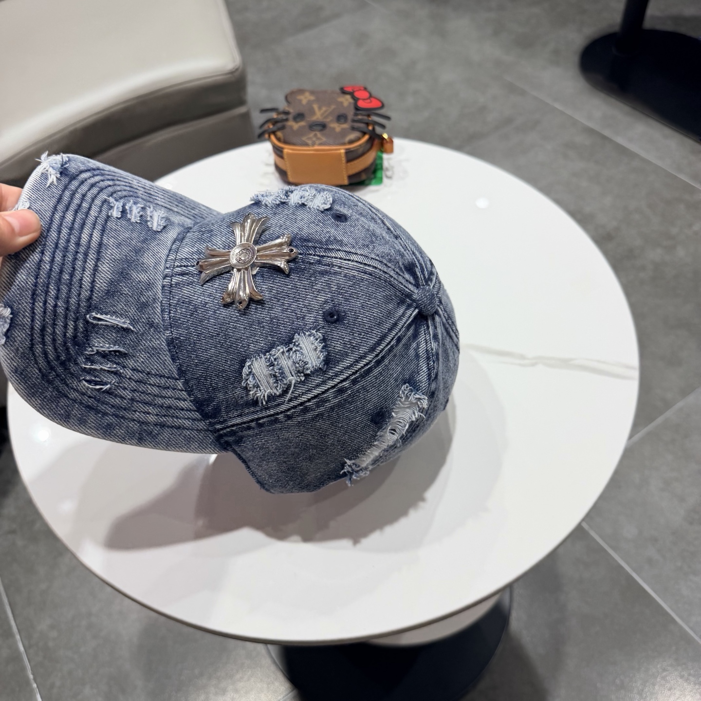 Chrome Hearts 克罗心💓早春韩版时尚复古做旧破洞帽子磨损设计百搭棒球帽鸭舌帽