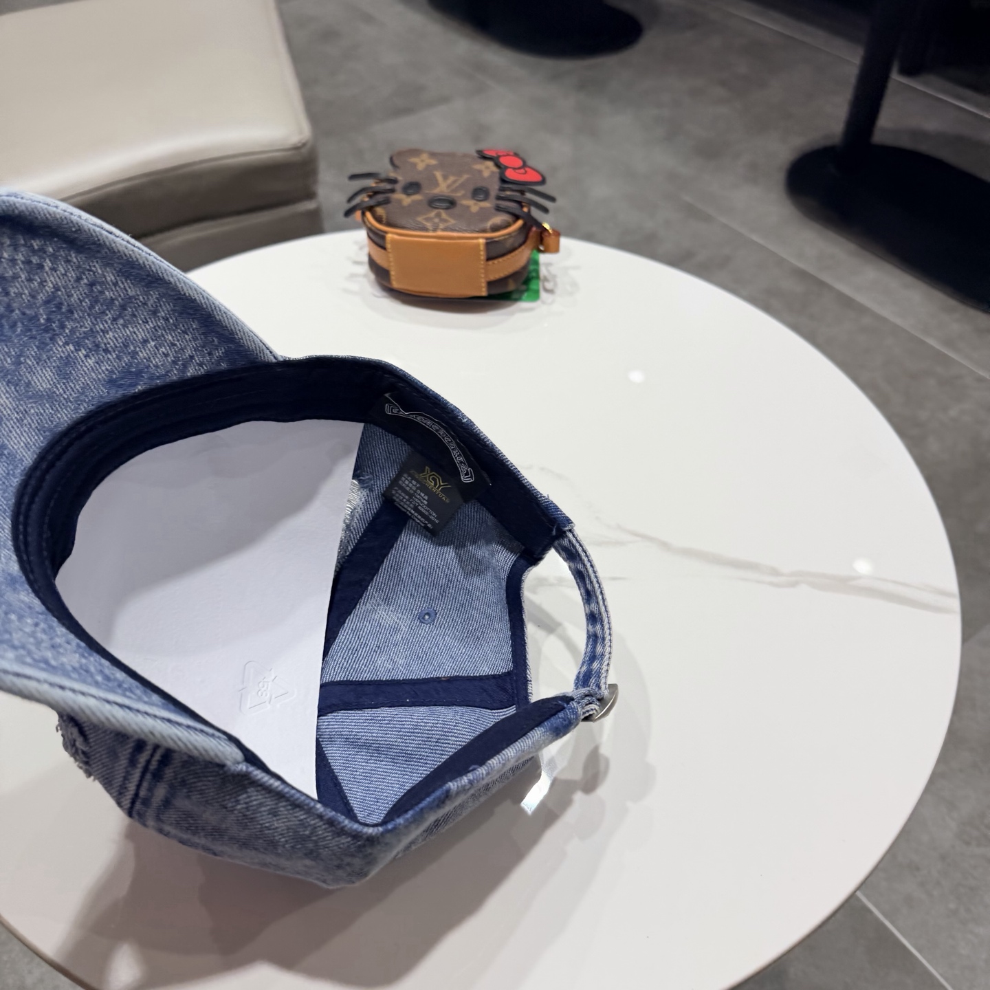 Chrome Hearts 克罗心💓早春韩版时尚复古做旧破洞帽子磨损设计百搭棒球帽鸭舌帽