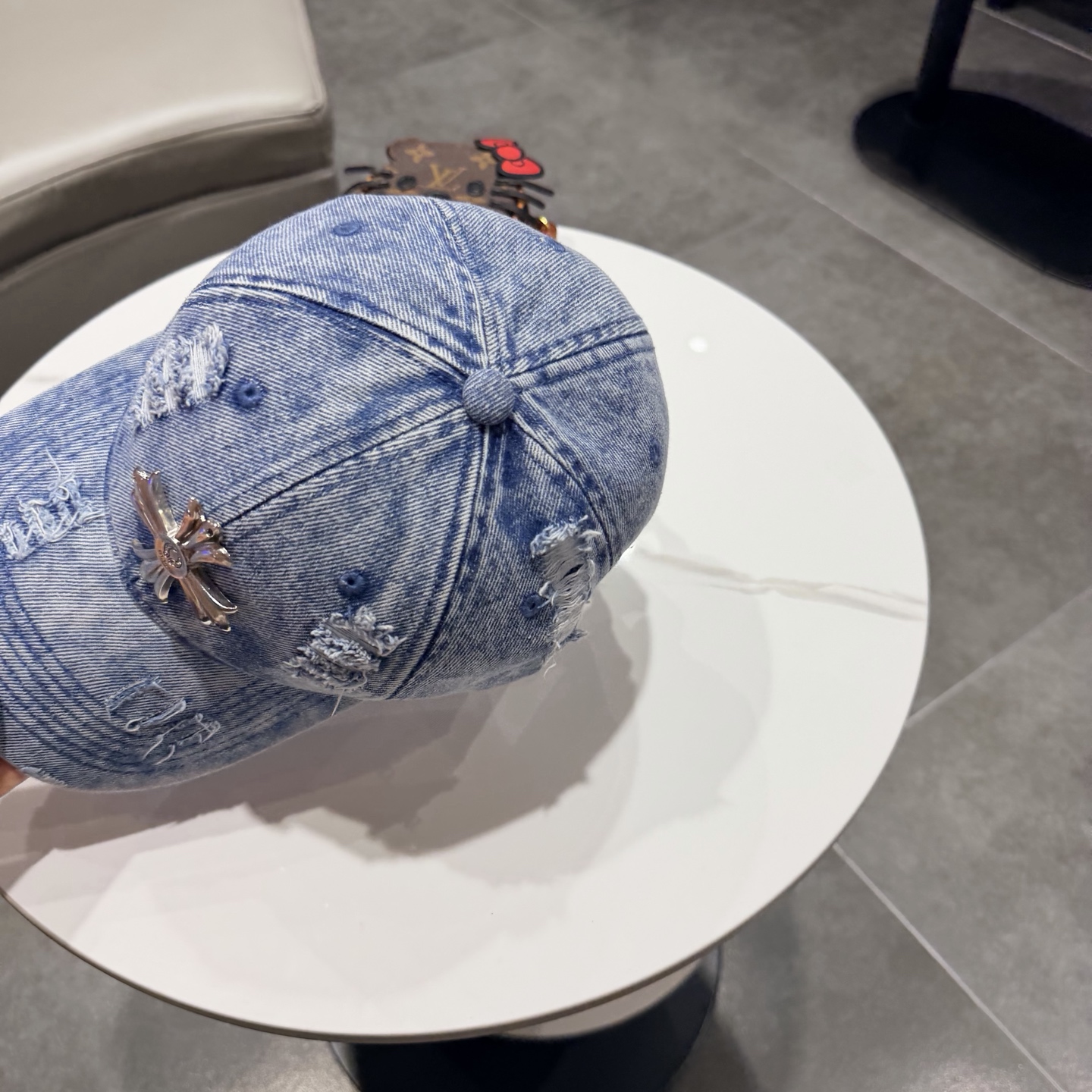 Chrome Hearts 克罗心💓早春韩版时尚复古做旧破洞帽子磨损设计百搭棒球帽鸭舌帽