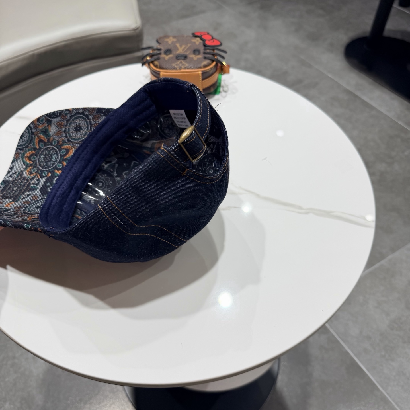 🧢路易威登棒球帽 LouisVuitton😍新款LV棒球帽，重工打造♥️高端大气，百搭款🤗男女通用！跑量