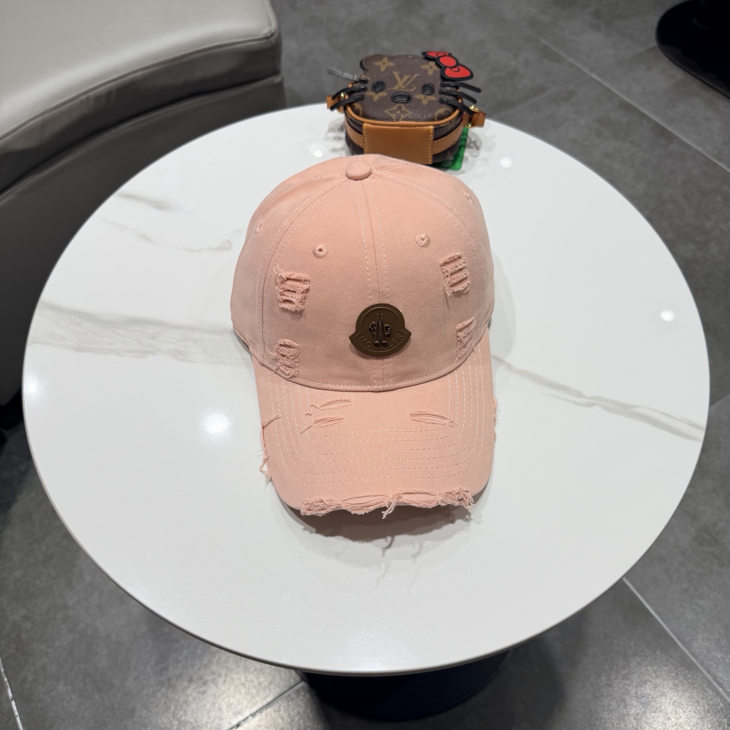 蒙口棒球帽 😍新款棒球帽，重工打造♥️高端大气，百搭款🤗男女通用！