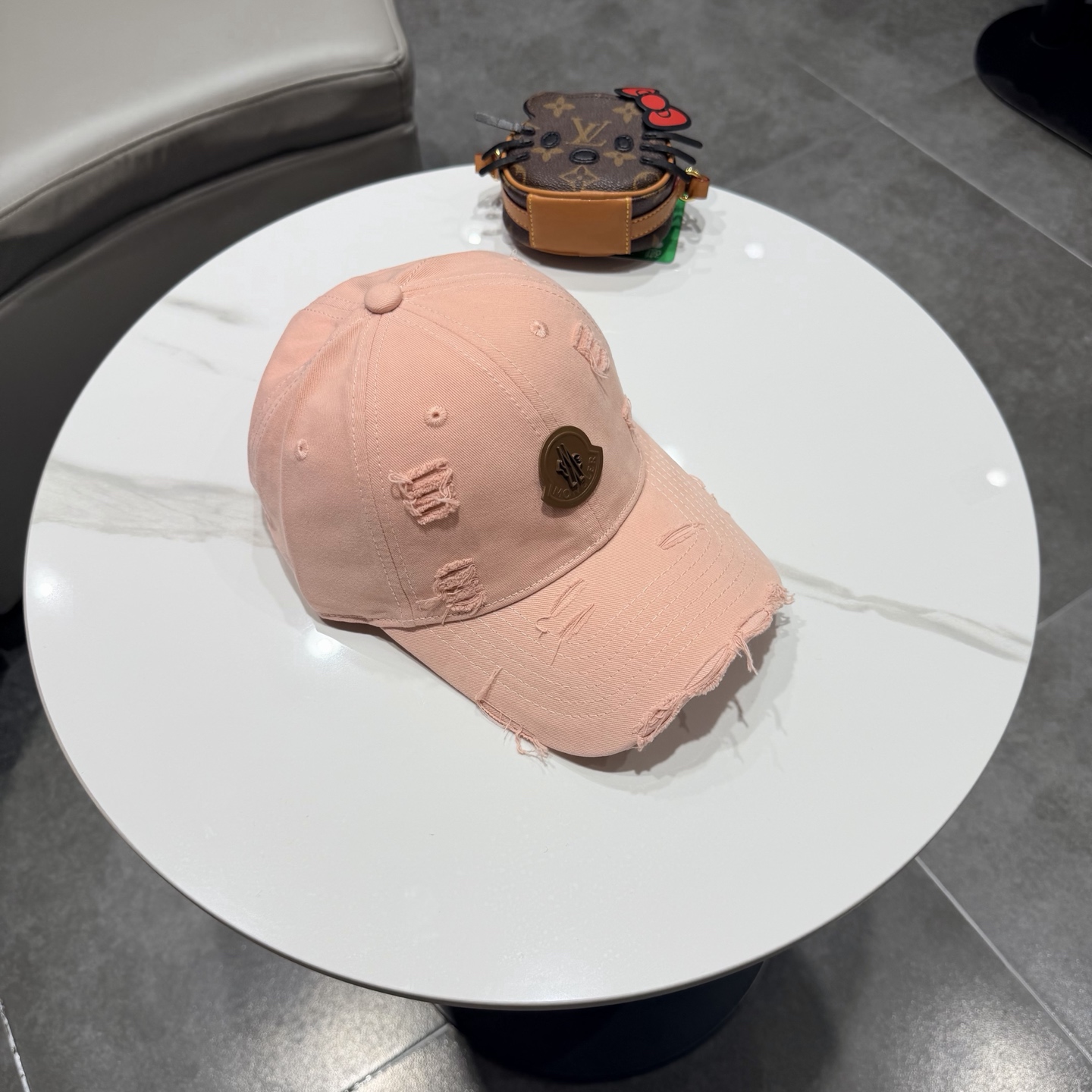 蒙口棒球帽 😍新款棒球帽，重工打造♥️高端大气，百搭款🤗男女通用！