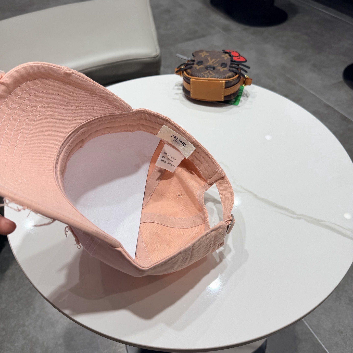 蒙口棒球帽 😍新款棒球帽，重工打造♥️高端大气，百搭款🤗男女通用！