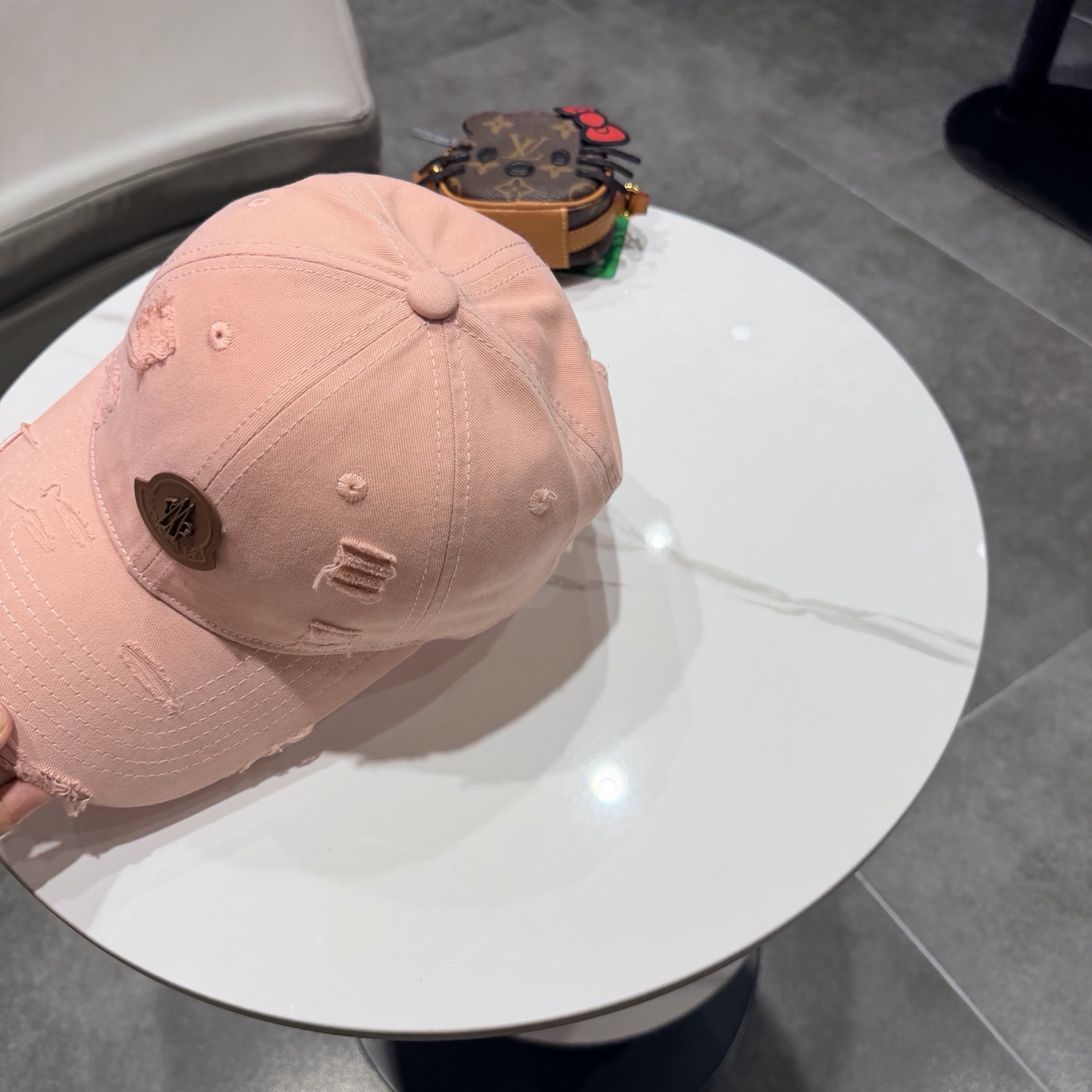 蒙口棒球帽 😍新款棒球帽，重工打造♥️高端大气，百搭款🤗男女通用！