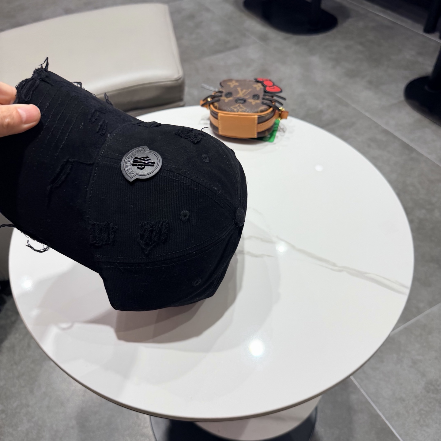 蒙口棒球帽 😍新款棒球帽，重工打造♥️高端大气，百搭款🤗男女通用！