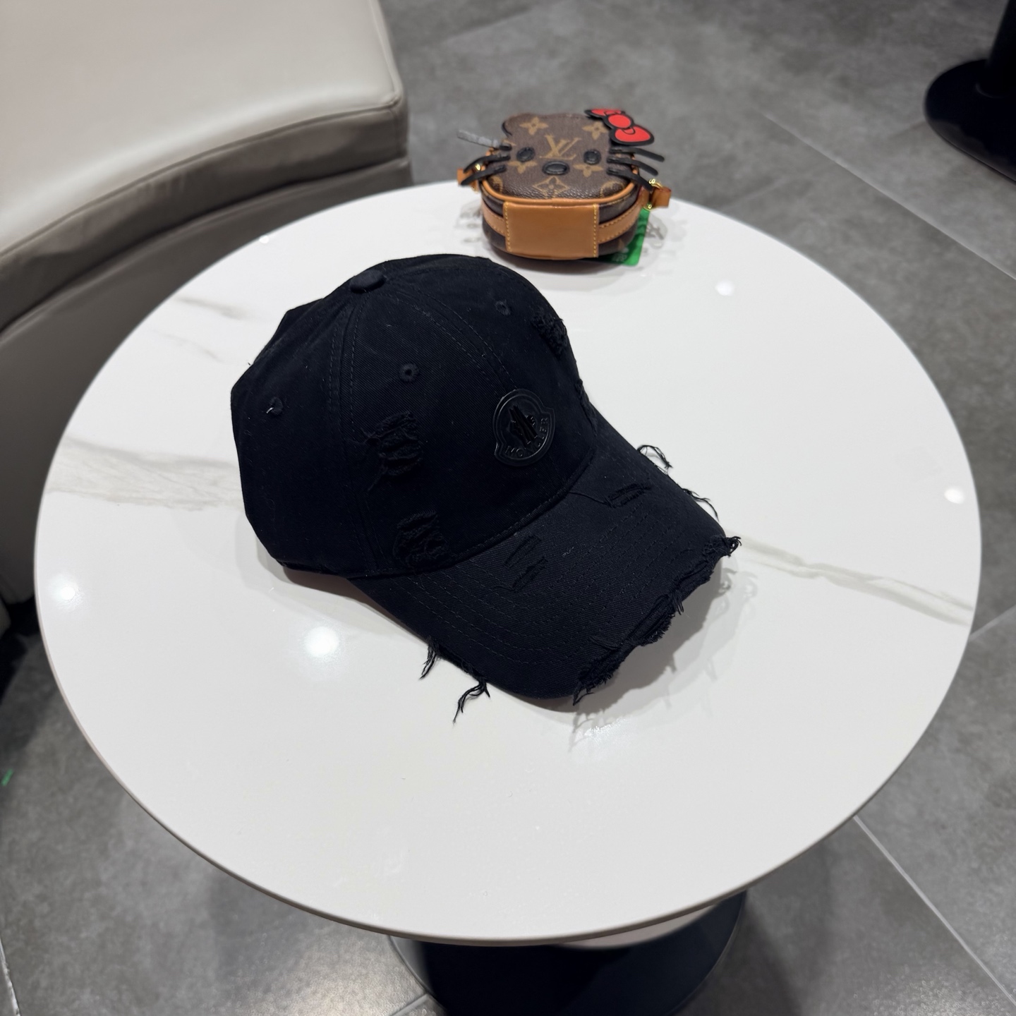 蒙口棒球帽 😍新款棒球帽，重工打造♥️高端大气，百搭款🤗男女通用！