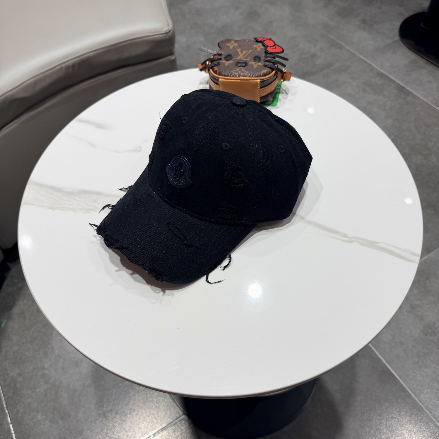 蒙口棒球帽 😍新款棒球帽，重工打造♥️高端大气，百搭款🤗男女通用！