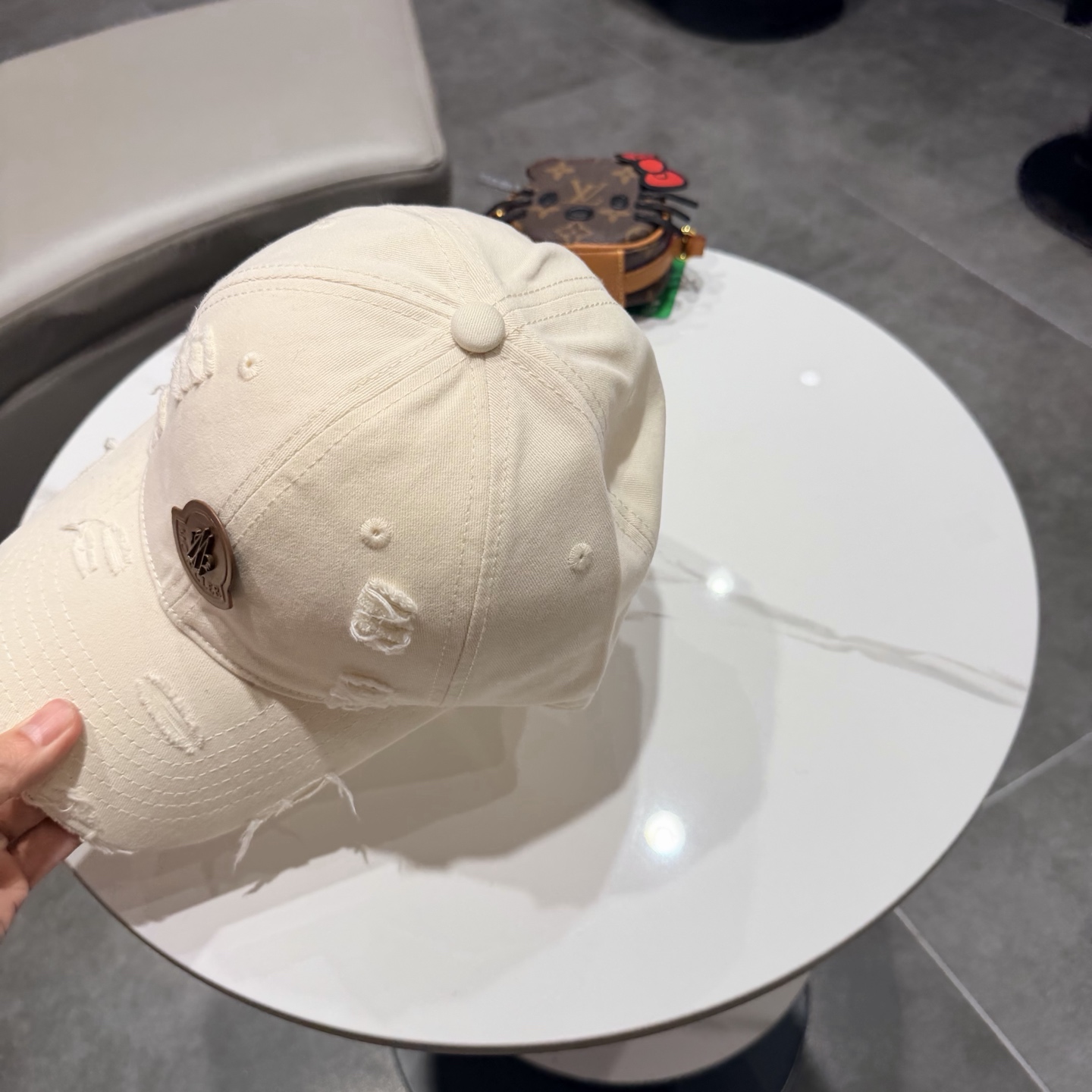 蒙口棒球帽 😍新款棒球帽，重工打造♥️高端大气，百搭款🤗男女通用！