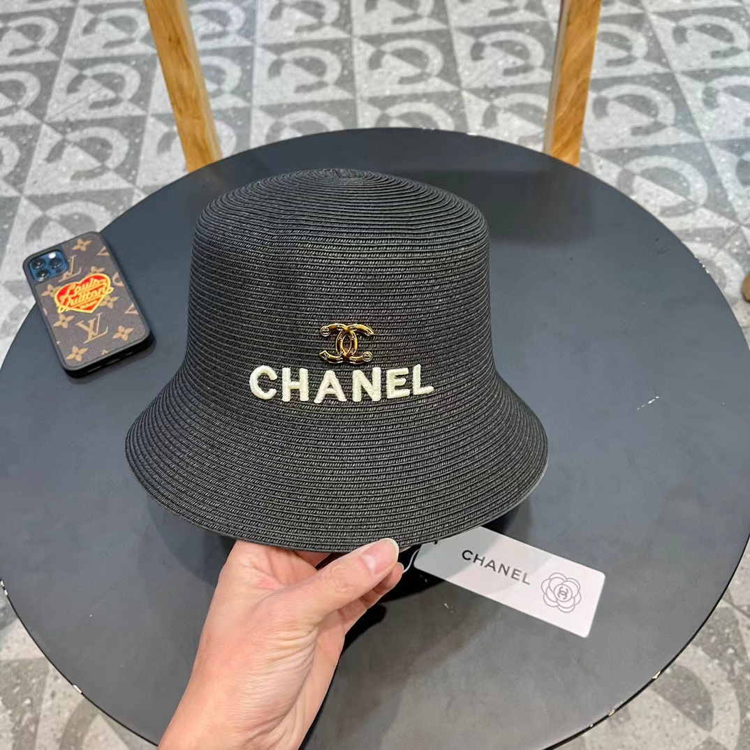 Chanel香奈儿草帽，刺绣logo字母礼帽，细草制作，帽型超赞，头围57cm
