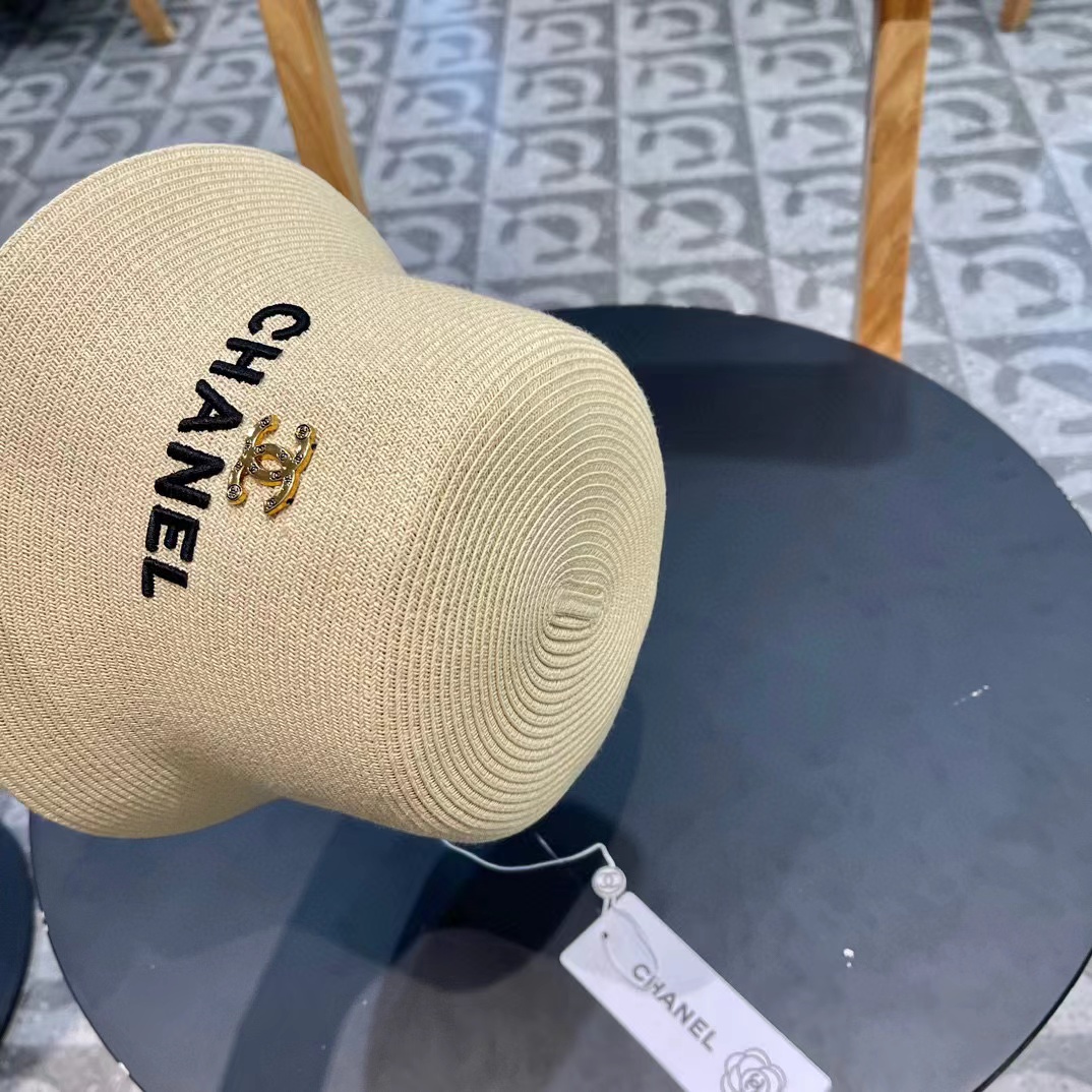 Chanel香奈儿草帽，刺绣logo字母礼帽，细草制作，帽型超赞，头围57cm