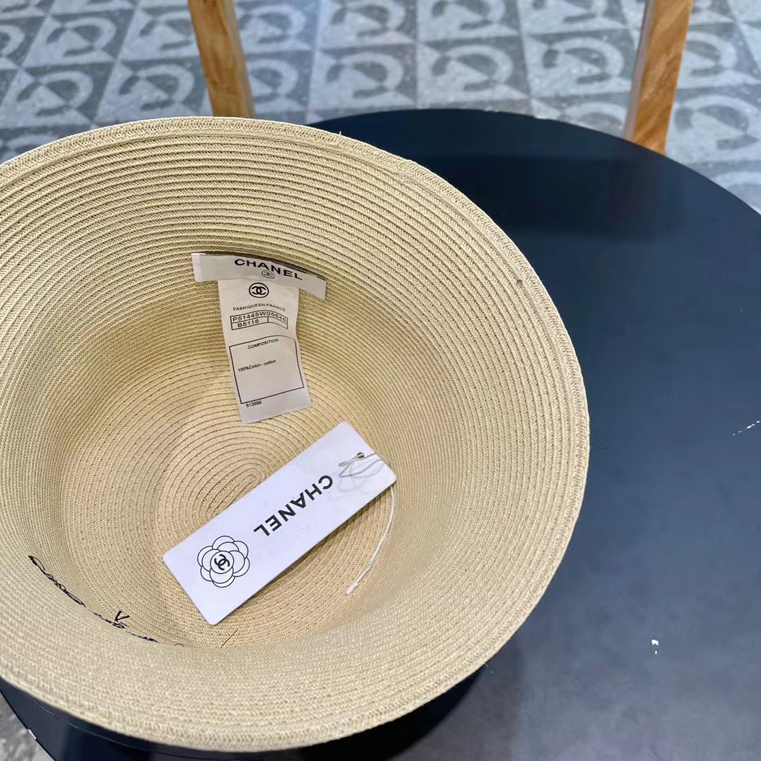 Chanel香奈儿草帽，刺绣logo字母礼帽，细草制作，帽型超赞，头围57cm