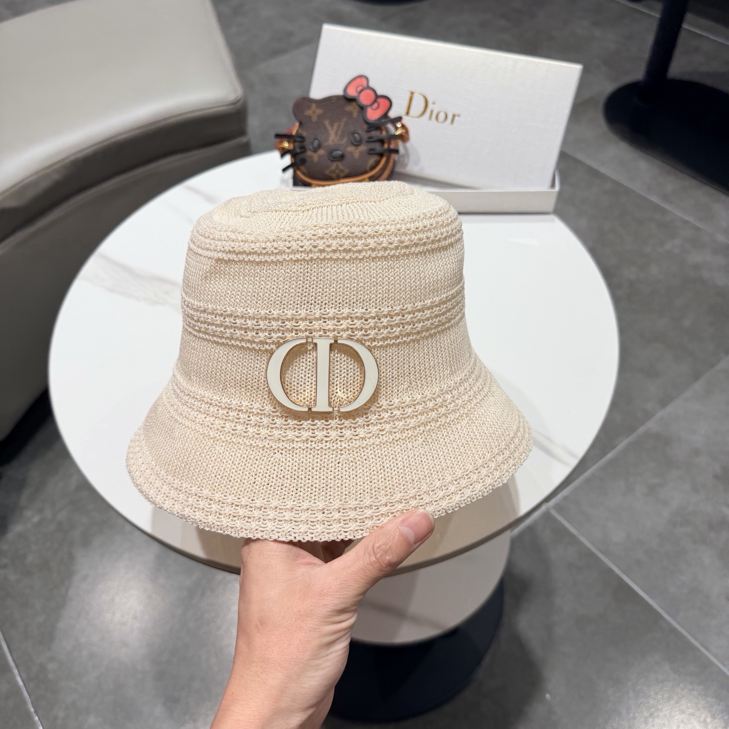 Dior迪奥百搭针织镂空渔夫帽子女春夏季2026新款透气遮阳防晒帽子盆帽