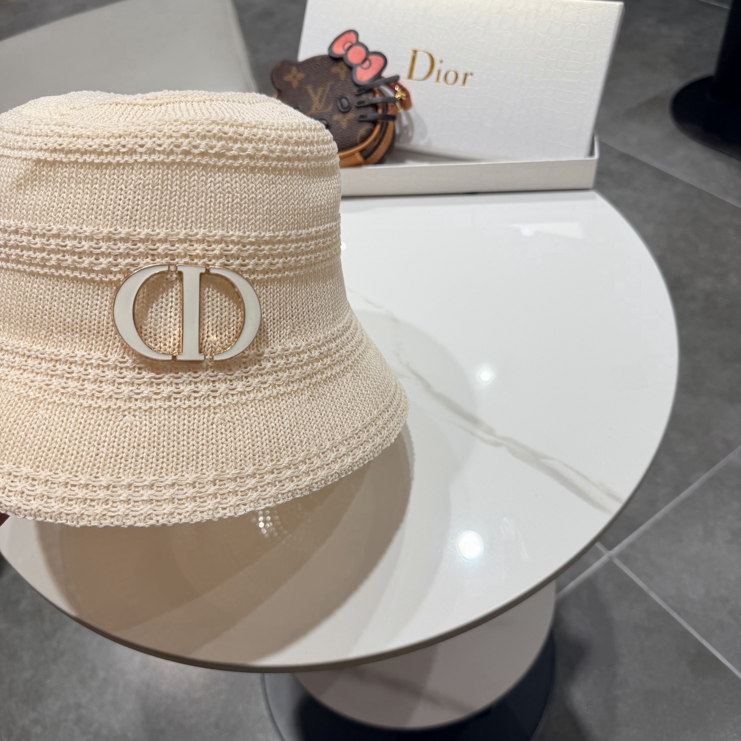 Dior迪奥百搭针织镂空渔夫帽子女春夏季2026新款透气遮阳防晒帽子盆帽