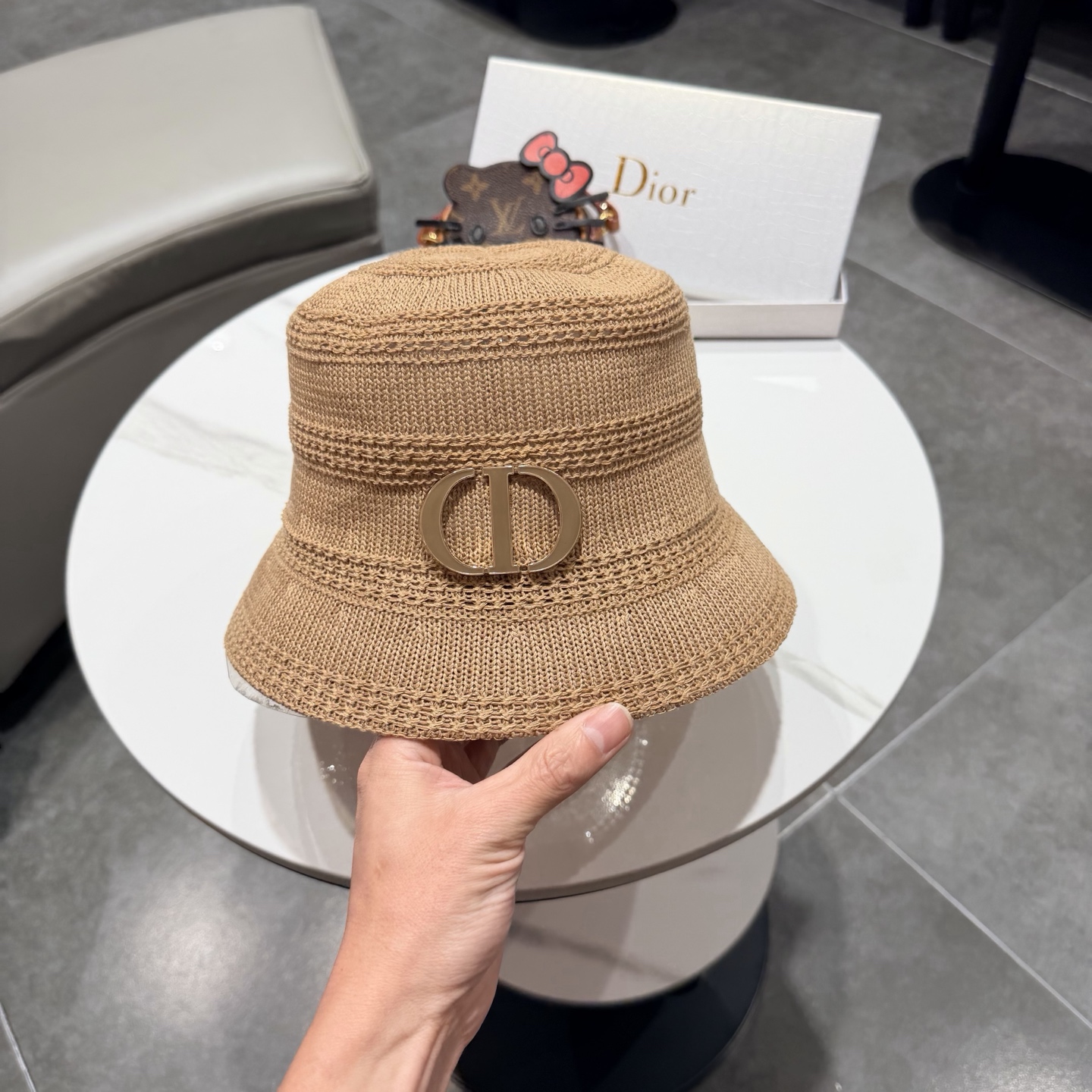 Dior迪奥百搭针织镂空渔夫帽子女春夏季2026新款透气遮阳防晒帽子盆帽