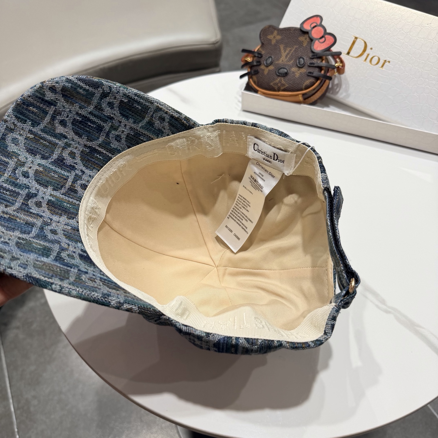 DIOR迪奥 官网同步新款发布 老花牛仔D家棒球帽🧢，水洗标超级火爆