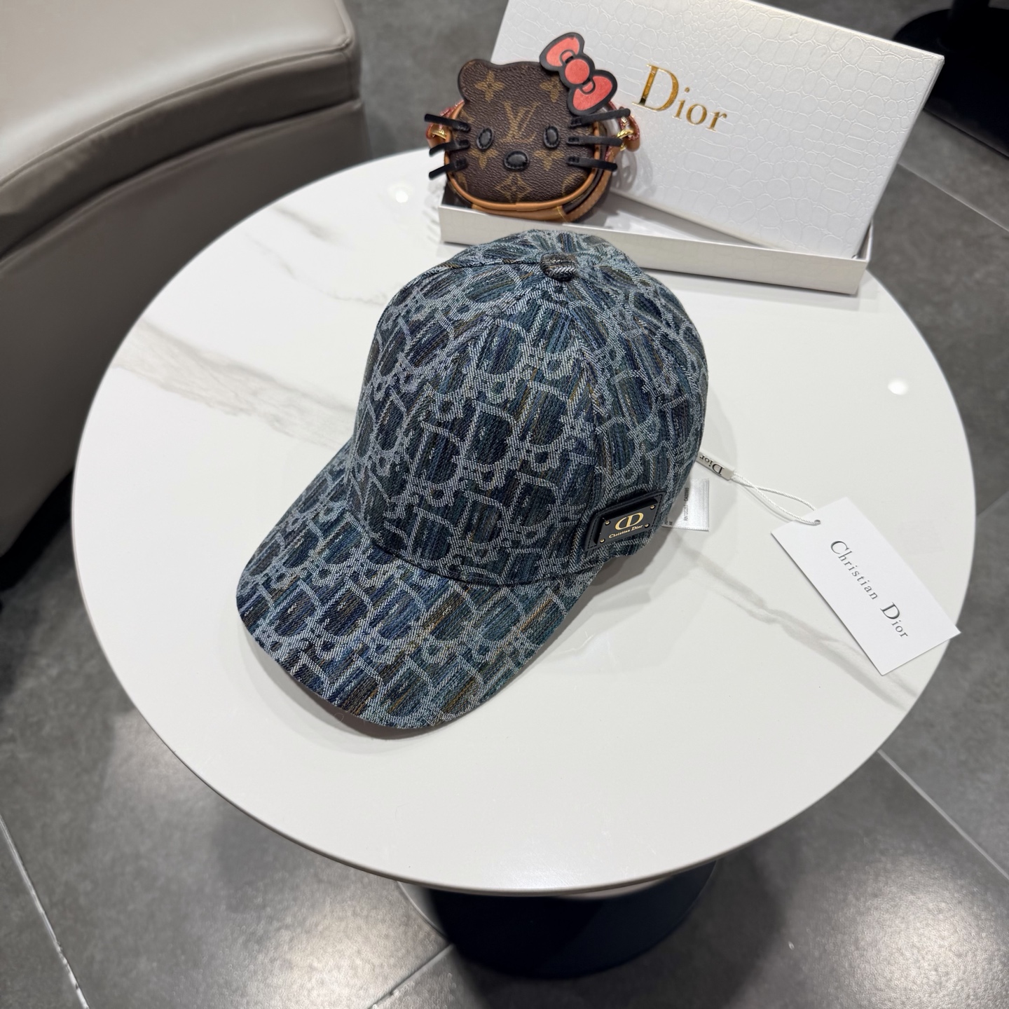 DIOR迪奥 官网同步新款发布 老花牛仔D家棒球帽🧢，水洗标超级火爆