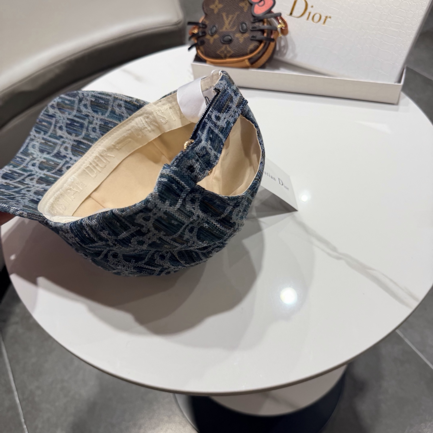 DIOR迪奥 官网同步新款发布 老花牛仔D家棒球帽🧢，水洗标超级火爆