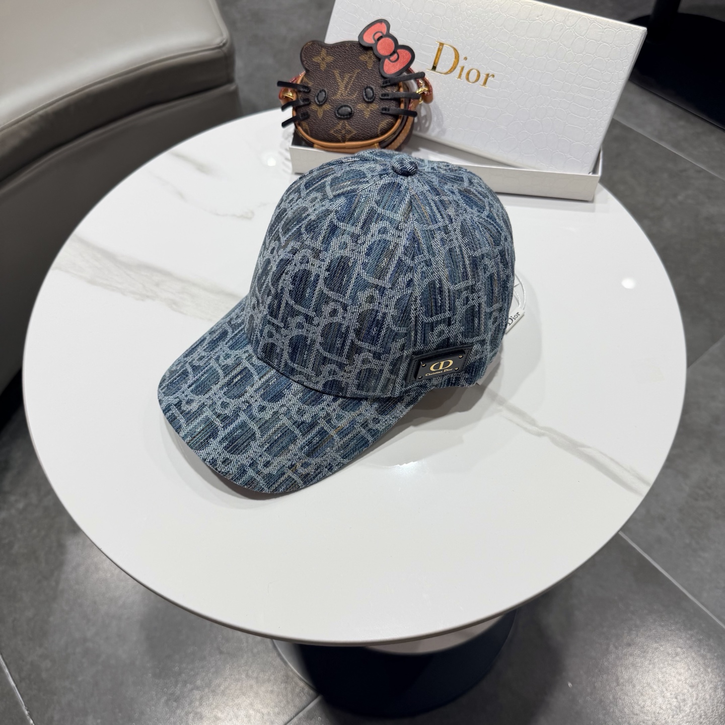 DIOR迪奥 官网同步新款发布 老花牛仔D家棒球帽🧢，水洗标超级火爆