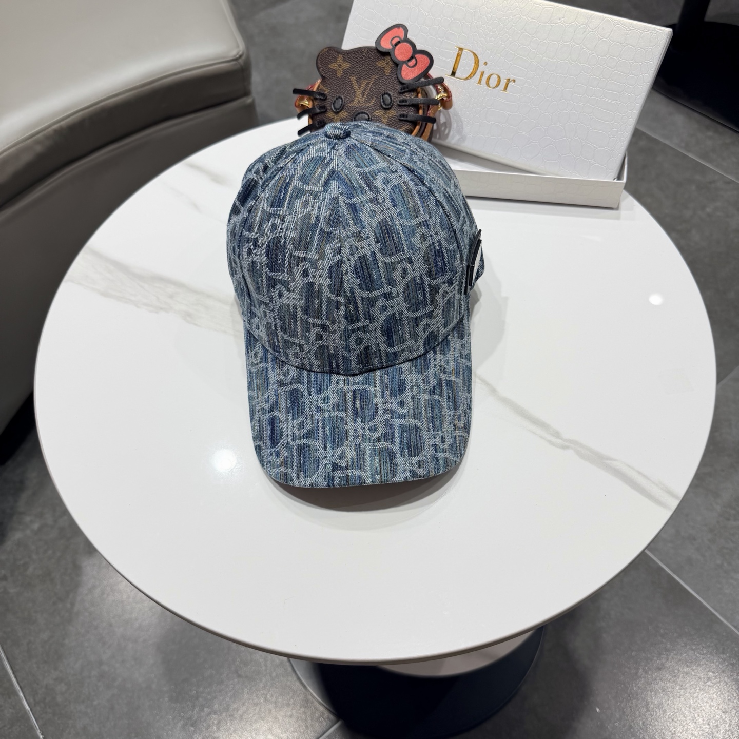 DIOR迪奥 官网同步新款发布 老花牛仔D家棒球帽🧢，水洗标超级火爆