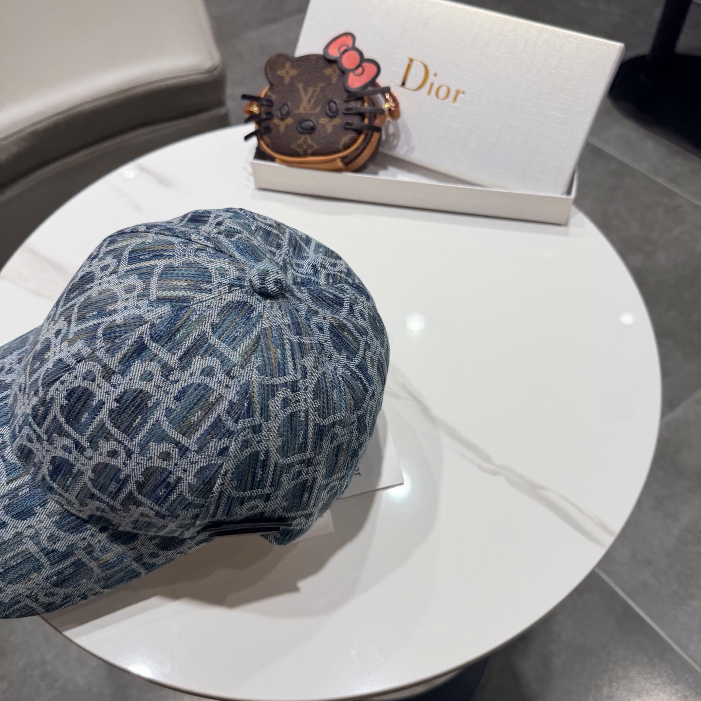 DIOR迪奥 官网同步新款发布 老花牛仔D家棒球帽🧢，水洗标超级火爆