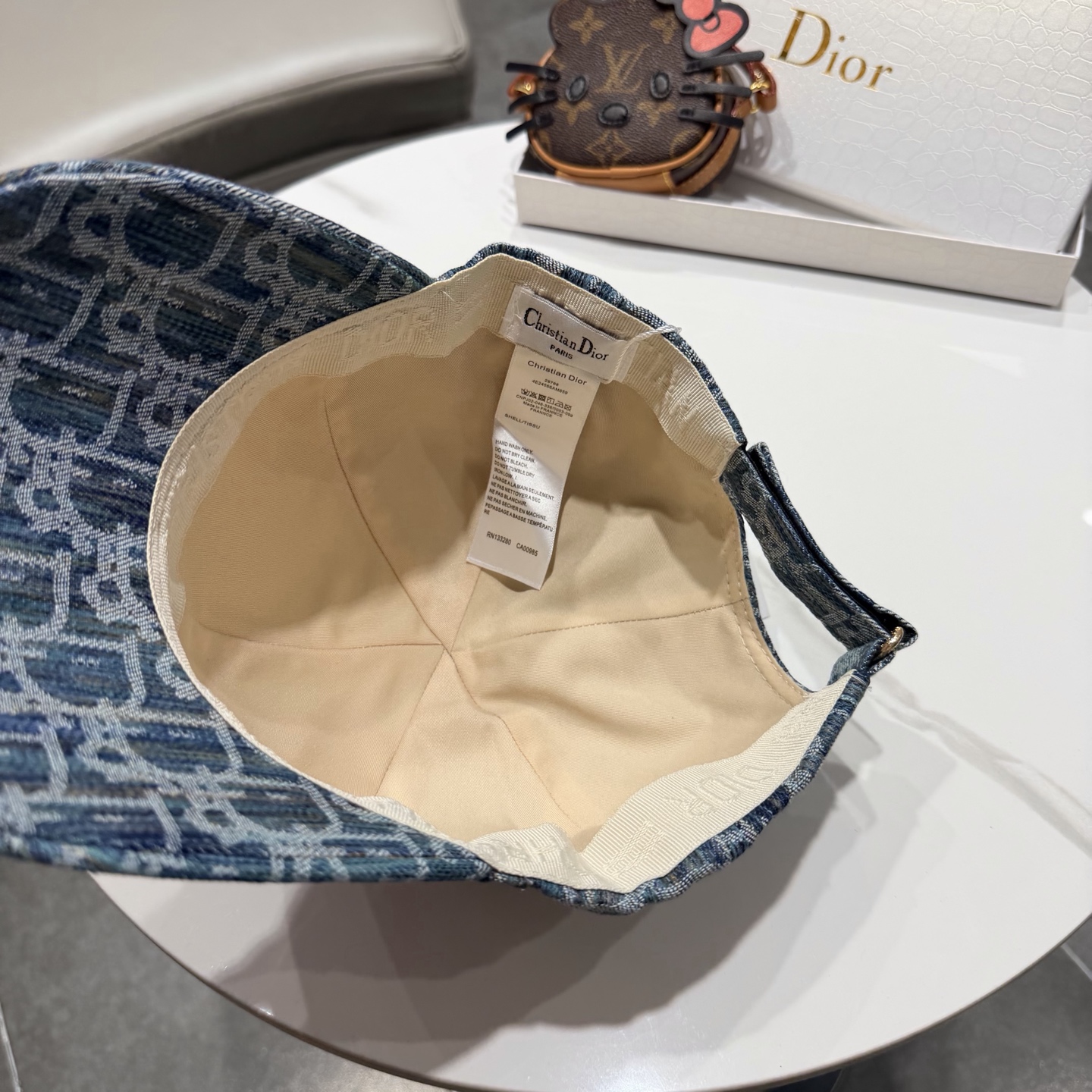 DIOR迪奥 官网同步新款发布 老花牛仔D家棒球帽🧢，水洗标超级火爆