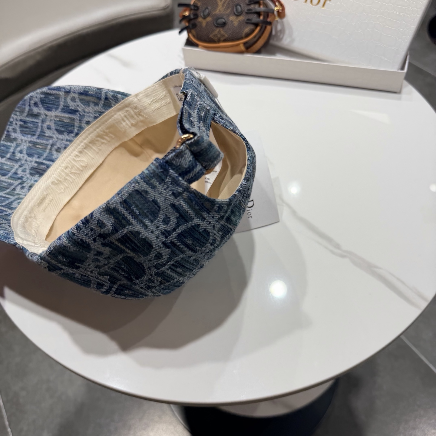 DIOR迪奥 官网同步新款发布 老花牛仔D家棒球帽🧢，水洗标超级火爆