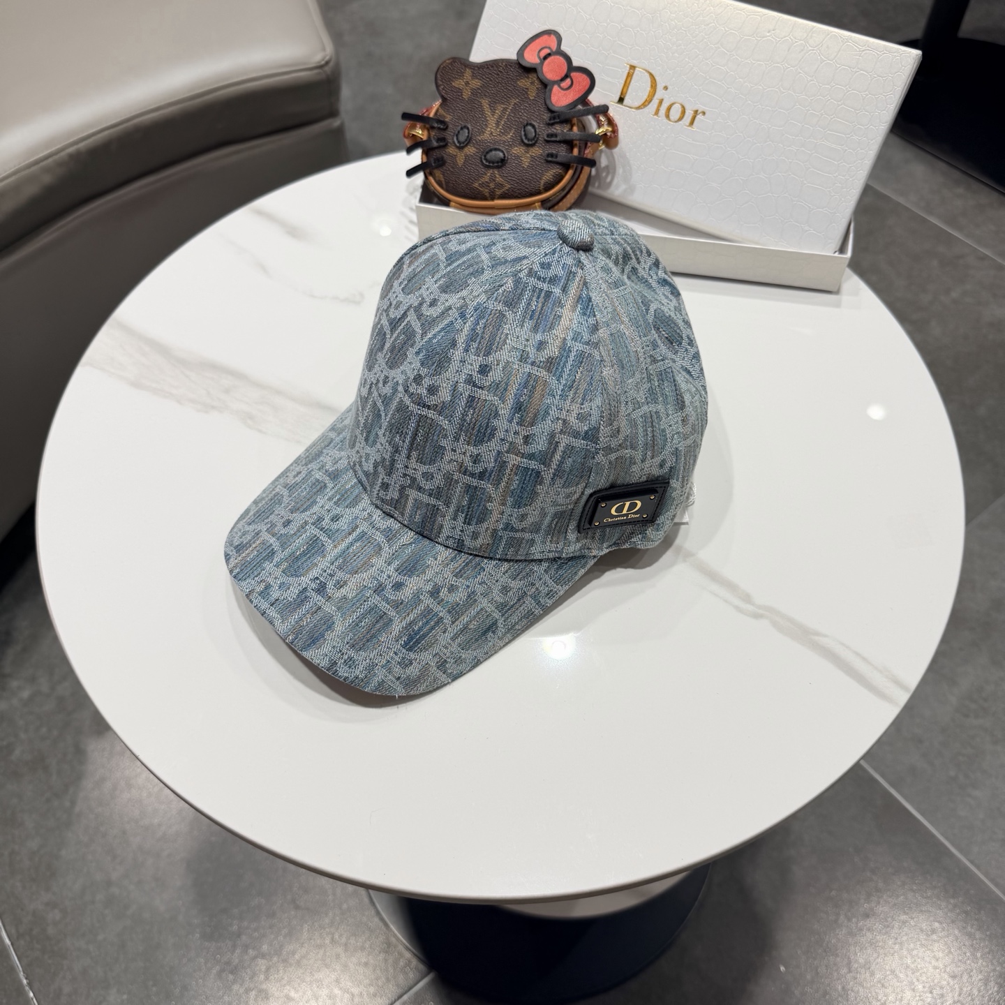 DIOR迪奥 官网同步新款发布 老花牛仔D家棒球帽🧢，水洗标超级火爆