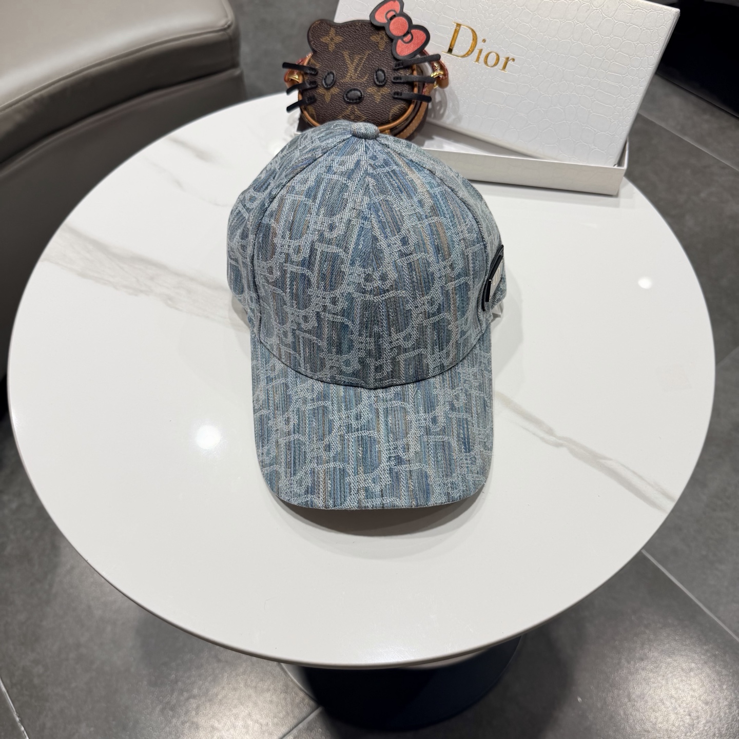 DIOR迪奥 官网同步新款发布 老花牛仔D家棒球帽🧢，水洗标超级火爆