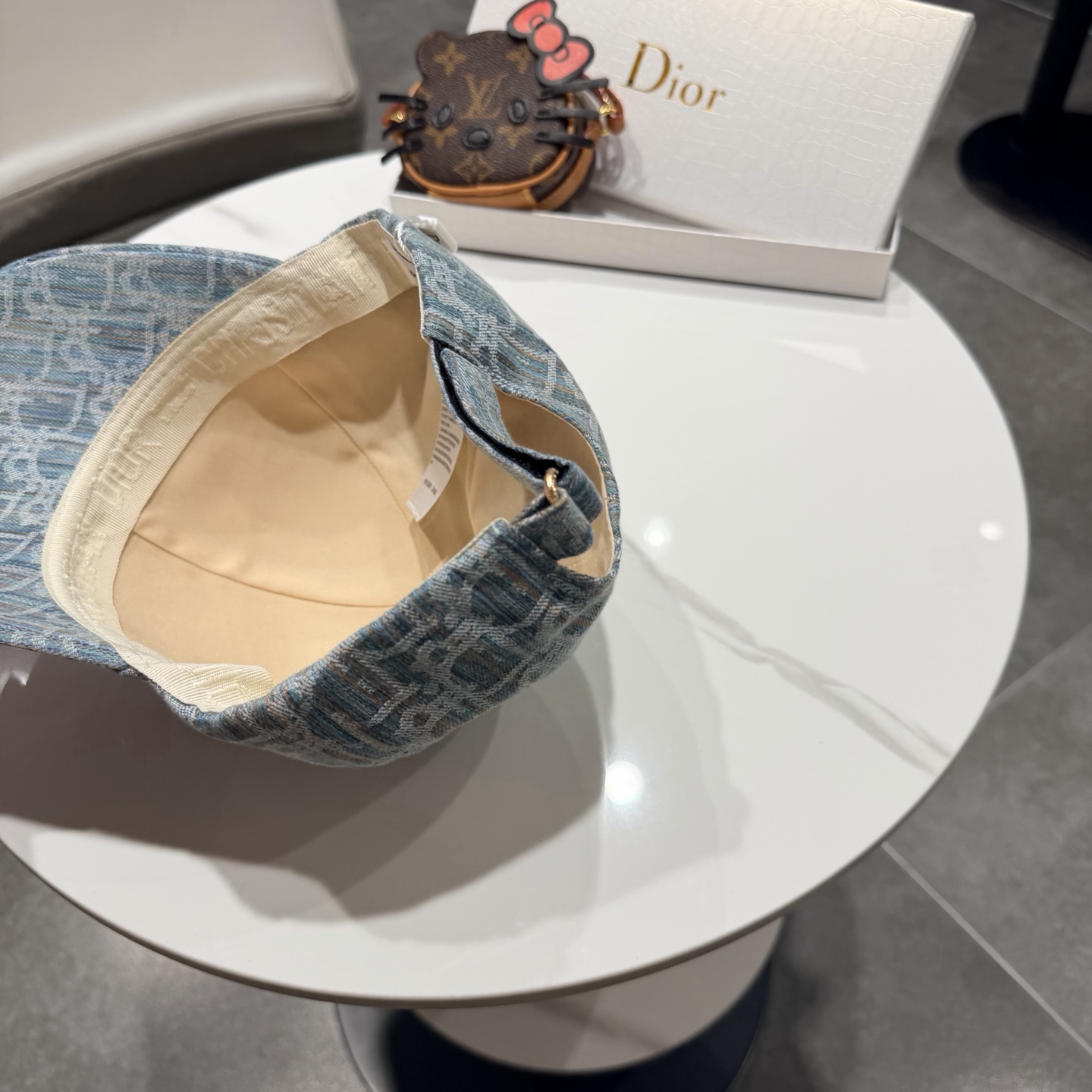 DIOR迪奥 官网同步新款发布 老花牛仔D家棒球帽🧢，水洗标超级火爆