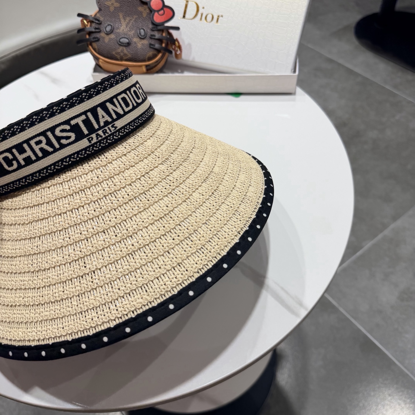 dior hat Dior — photo 4