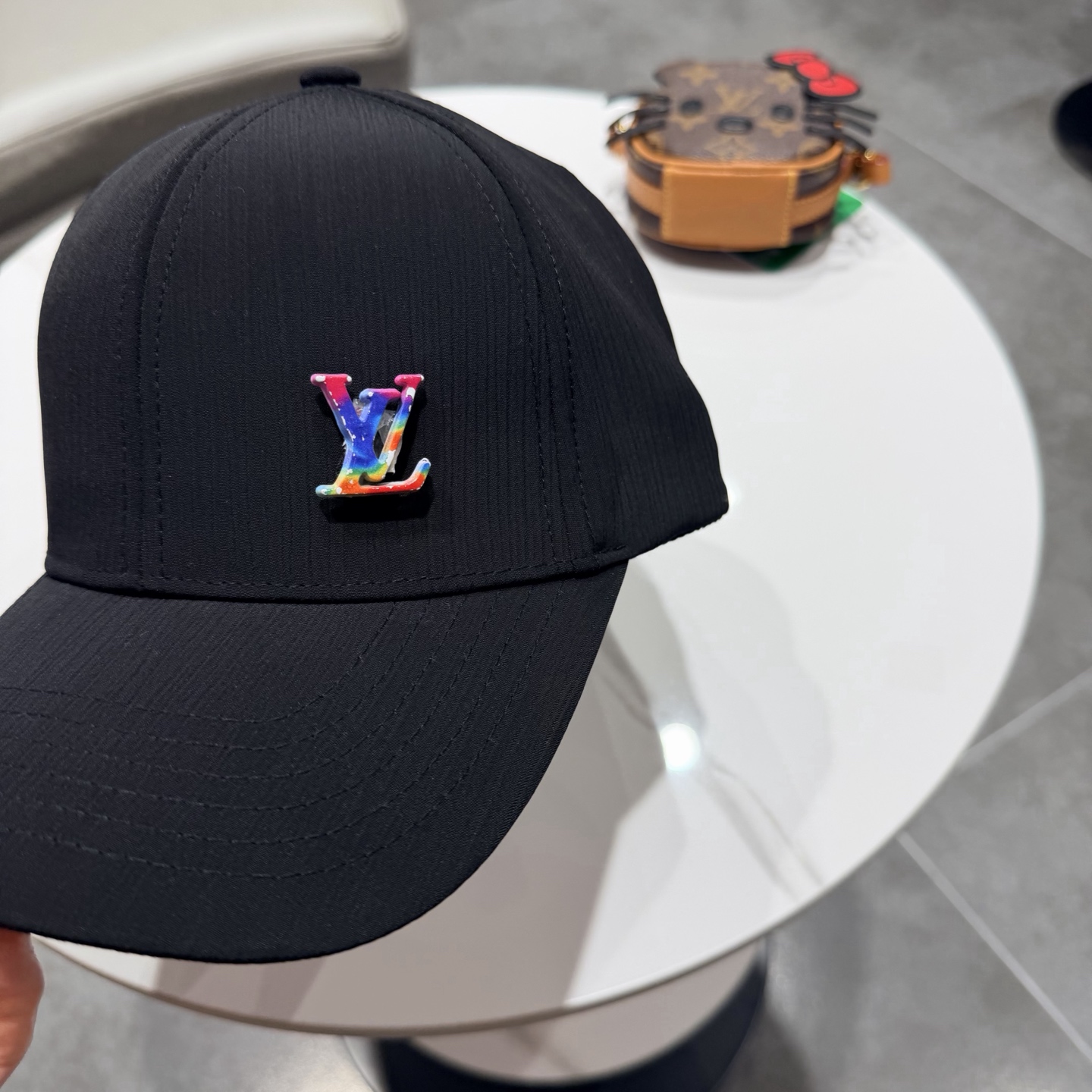 Louis Vuitton lue Louis Vuitton New LV — photo 4