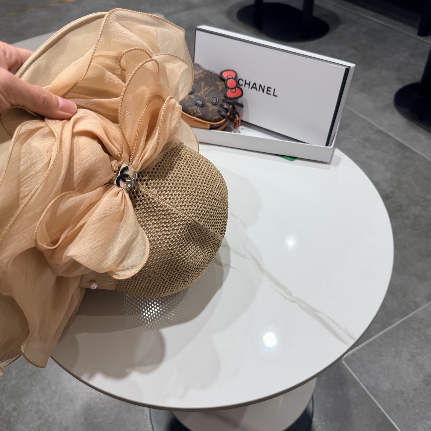 Chanel hat chanel — photo 7