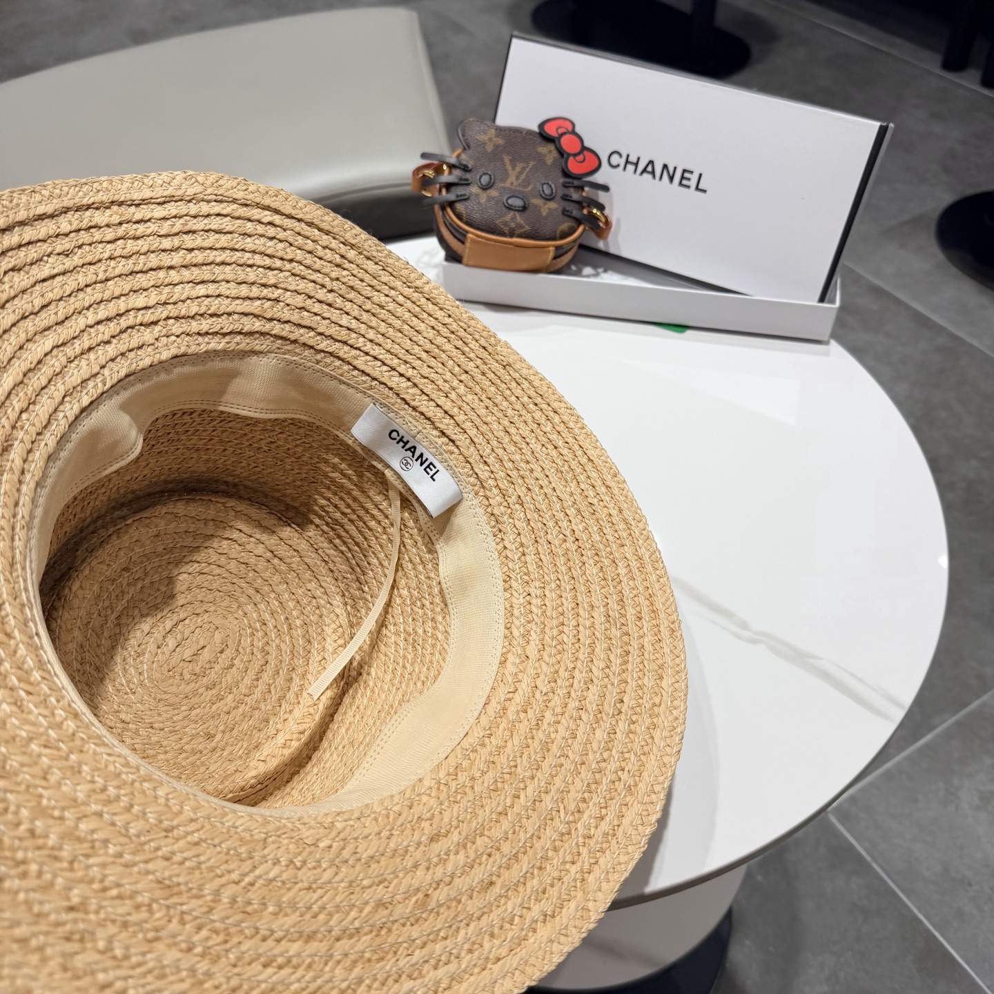 Sombrero Chanel 57cm — photo 9
