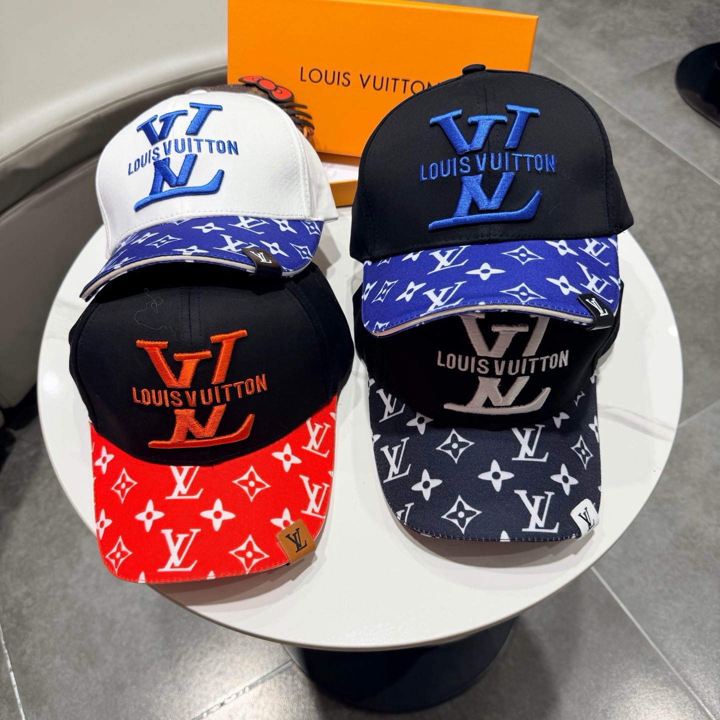 路易威登lv棒球帽 LouisVuitton😍2026新款重工打造♥️高端大气，百搭款🤗男女通用！