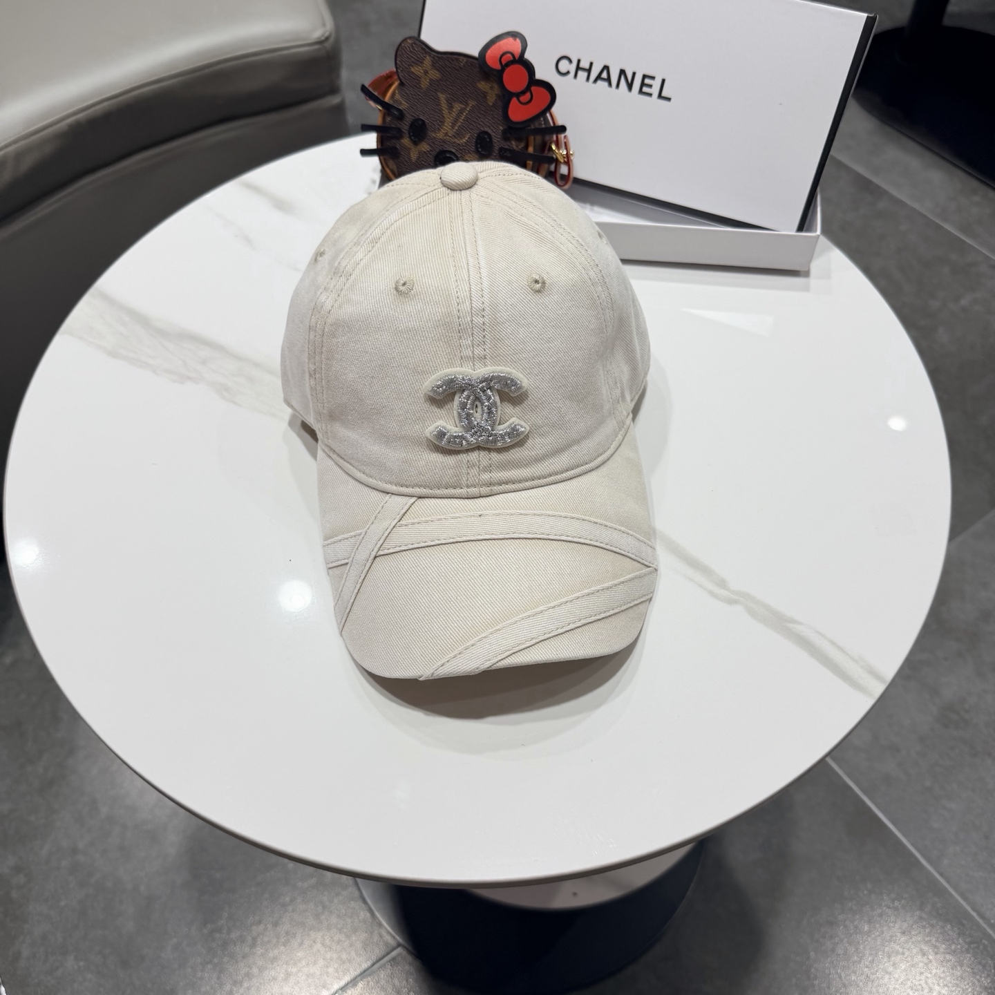 【Chanel香奈儿】2026新款简约男女款棒球帽，日常百搭