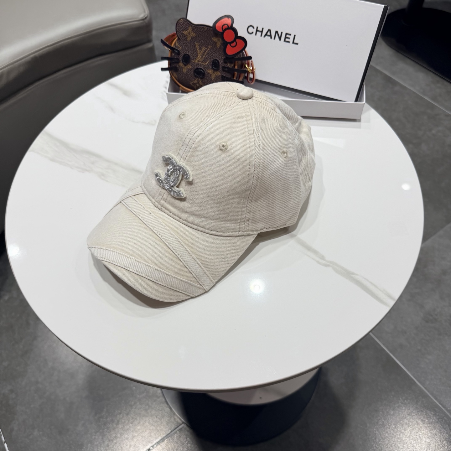 【Chanel香奈儿】2026新款简约男女款棒球帽，日常百搭