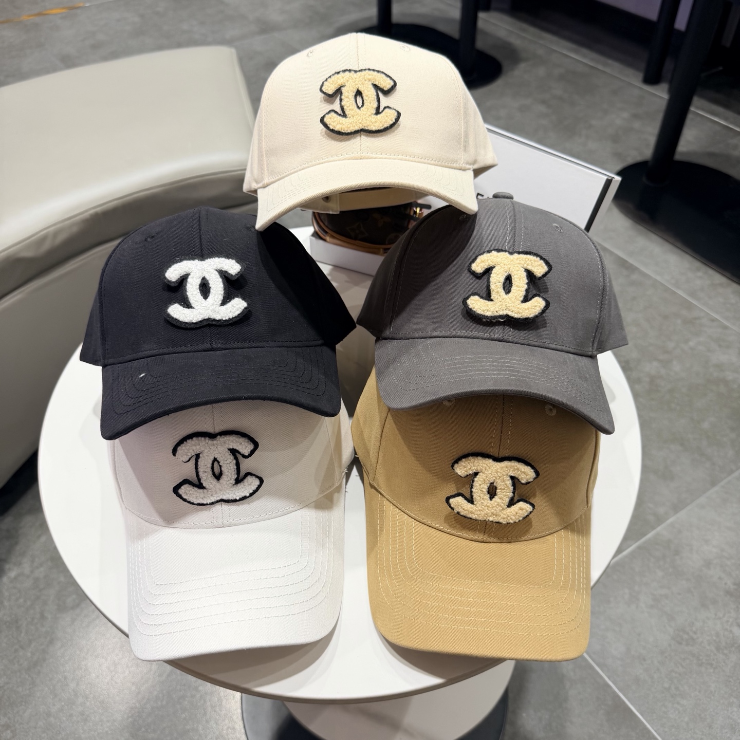 【Chanel香奈儿】2026新款简约男女款棒球帽，日常百搭