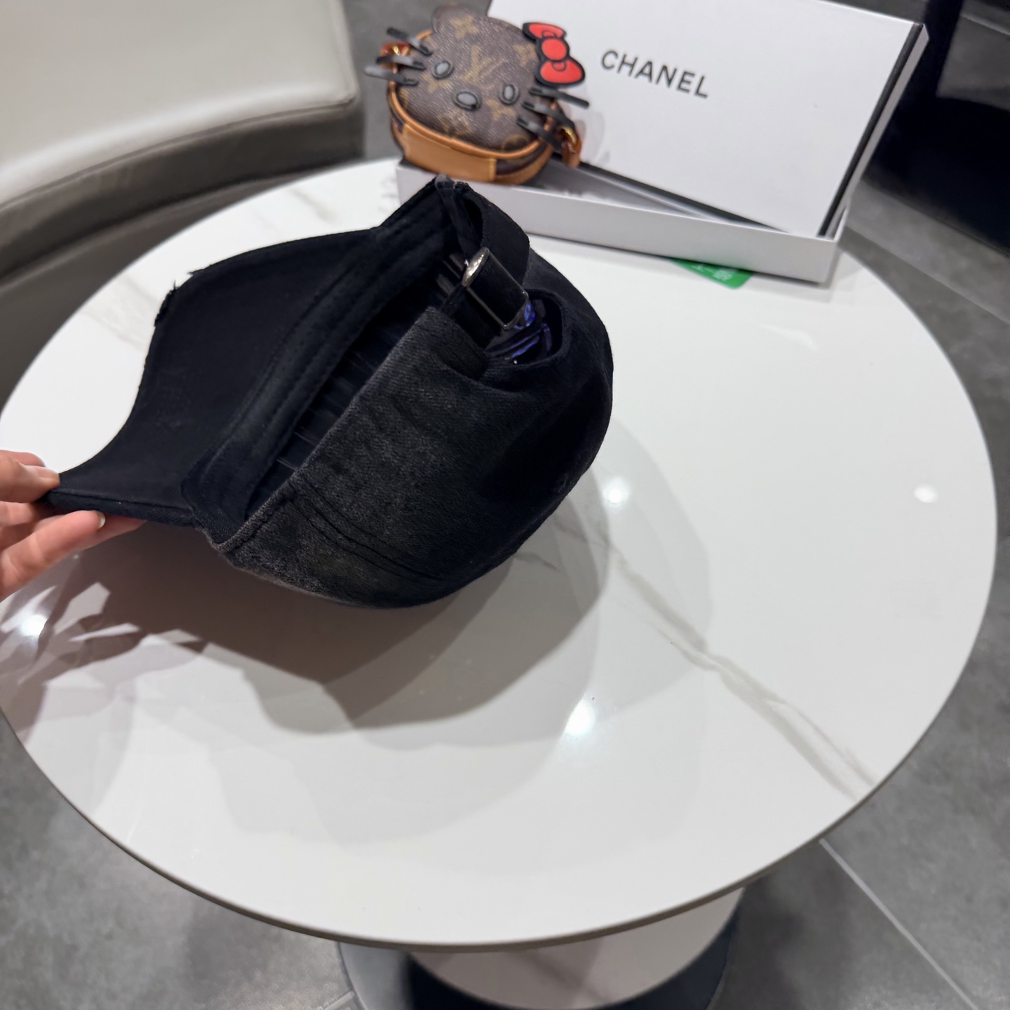 CHANEL香奈儿 新款 简约双Clogo棒球帽，新款出货，大牌款超好搭配，赶紧入手！3色