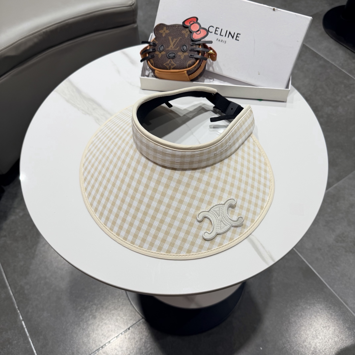 NO:755846,[CELINE Celine] 2026 New Vacation Casual Sun Hat Empty Top Hat, Versatile Sun Shade ~ Casual Outing Artifact Hat Straw Hat Fisherman Hat Baseball Cap, Hat, Celine, Celine, espadrilles, hats19860909【CELINE赛琳】2026新款度假休闲遮阳帽空顶帽,遮阳百搭～休闲出街神器帽子草帽渔夫帽棒球帽,帽子,celine,celine,espadrilles,hats,hat