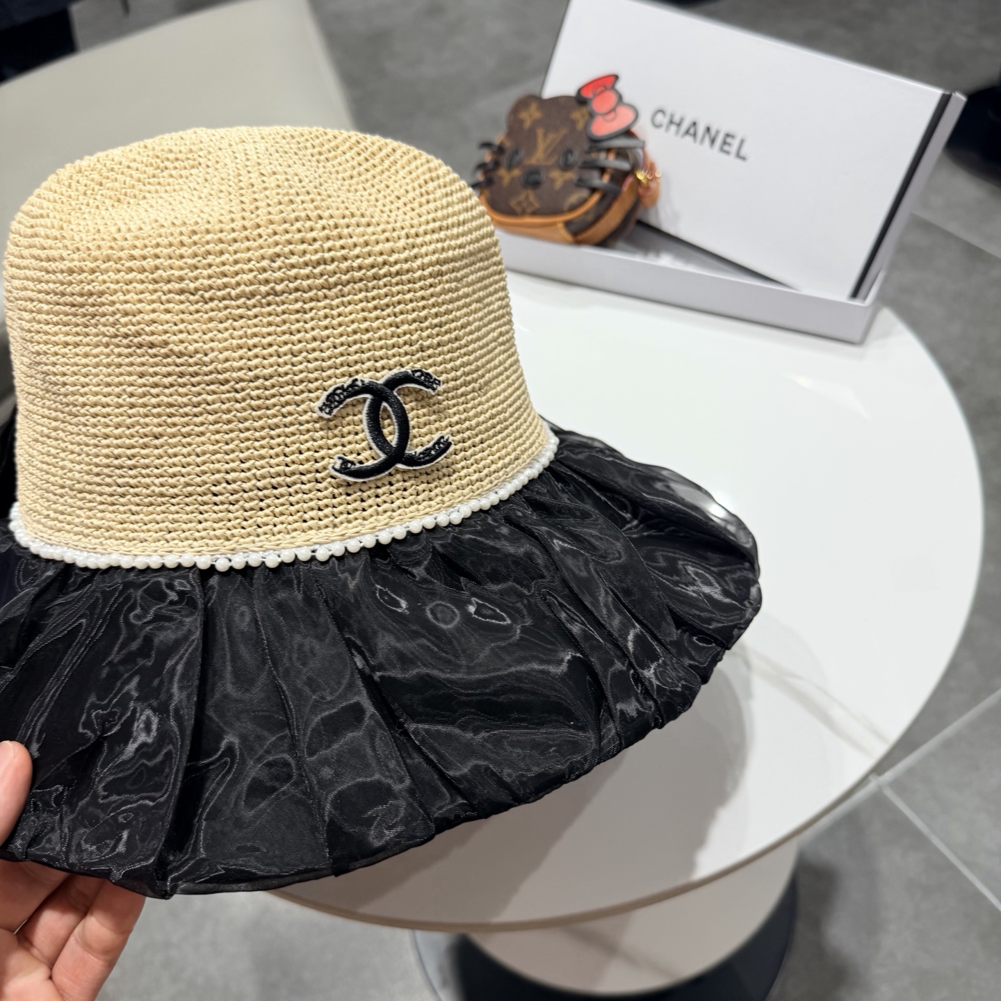 Chanel香奈儿新款蝴蝶结拉菲草帽，旅游必备，头围57cm