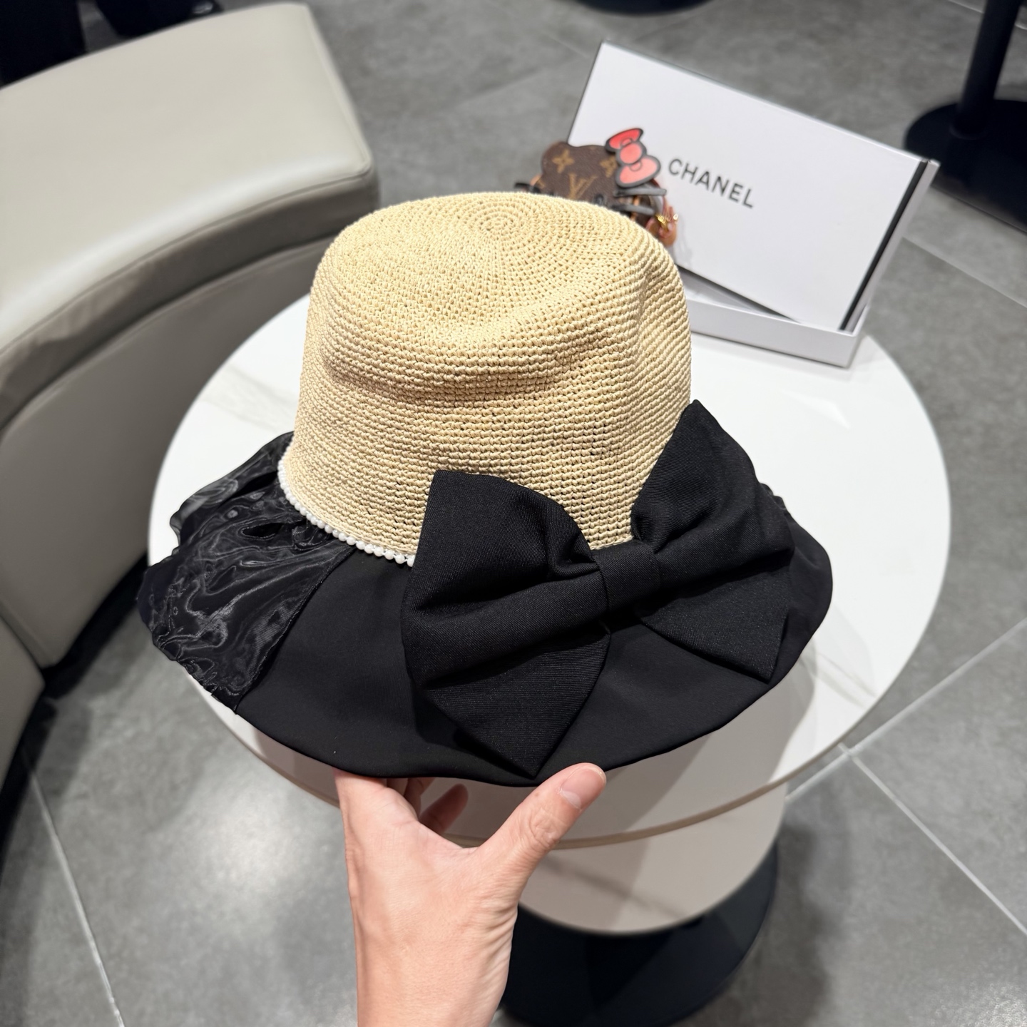 Chanel香奈儿新款蝴蝶结拉菲草帽，旅游必备，头围57cm