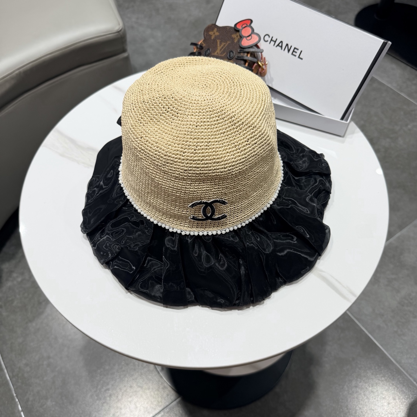 Chanel香奈儿新款蝴蝶结拉菲草帽，旅游必备，头围57cm