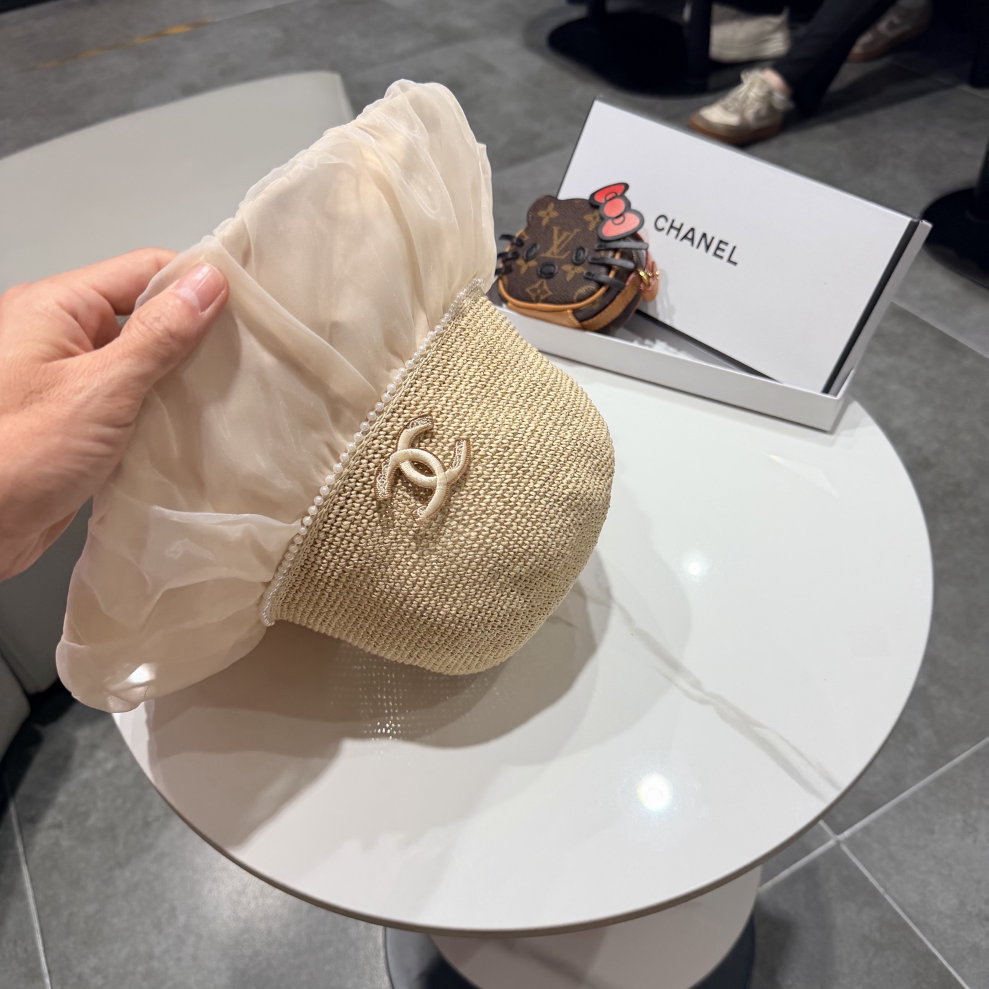 Chanel香奈儿新款蝴蝶结拉菲草帽，旅游必备，头围57cm