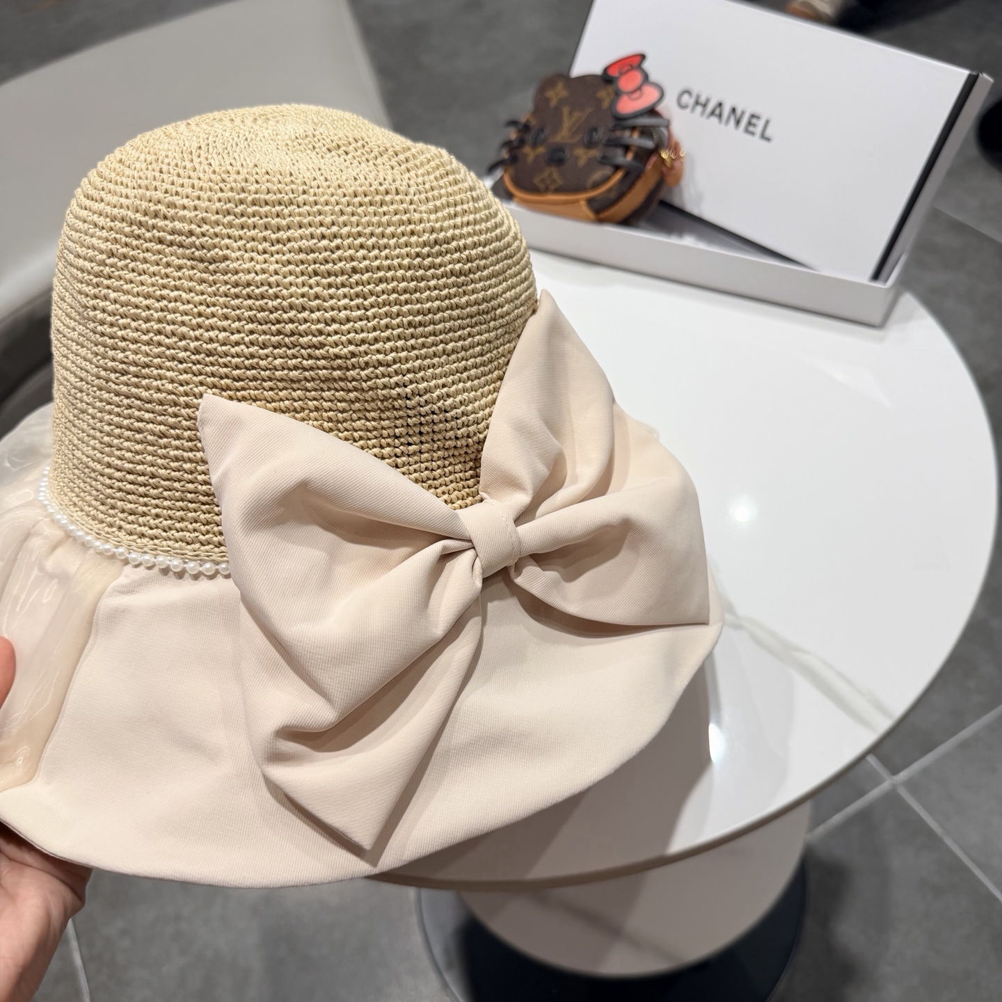 Chanel香奈儿新款蝴蝶结拉菲草帽，旅游必备，头围57cm