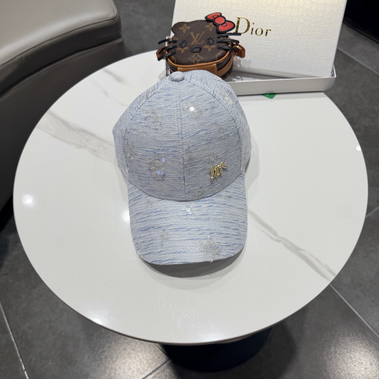 Dior 迪奥 新款原单棒球帽， 精致純也格调很有感觉，很酷很时尚，专柜断货热门，质量超赞