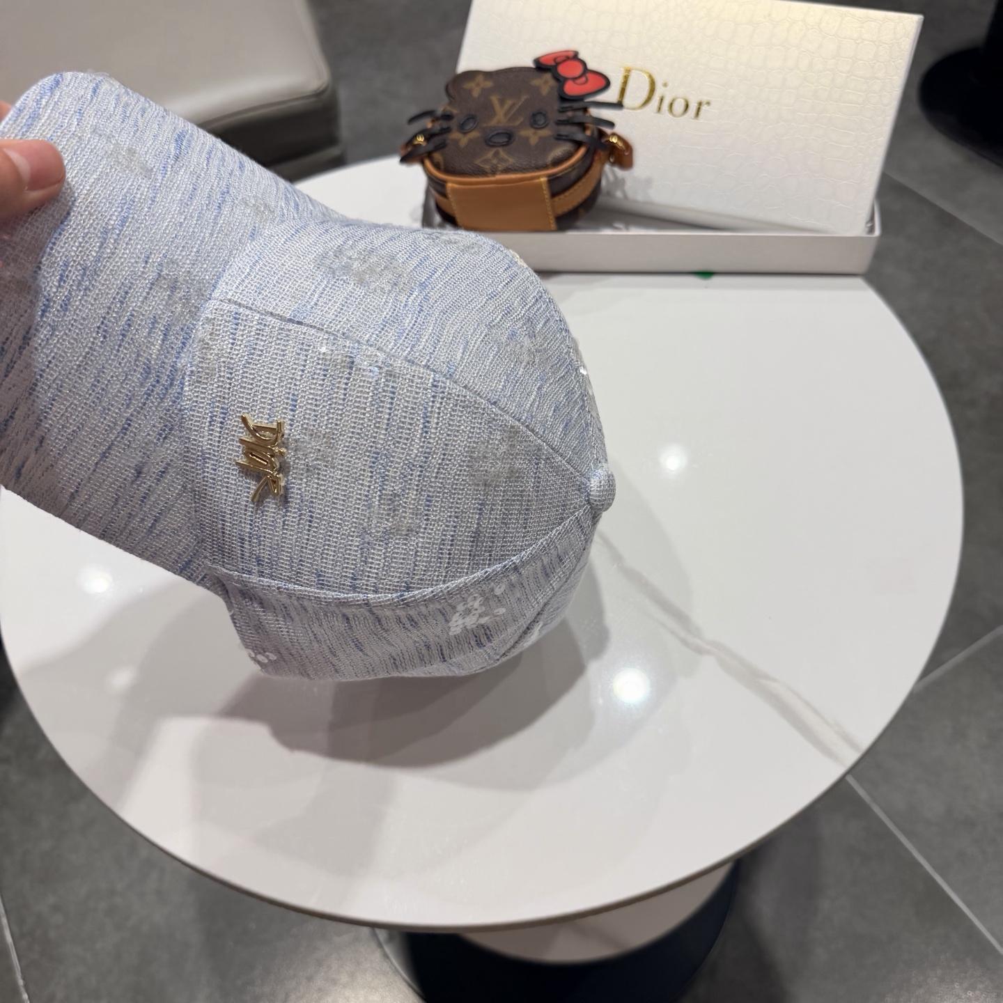 Dior 迪奥 新款原单棒球帽， 精致純也格调很有感觉，很酷很时尚，专柜断货热门，质量超赞