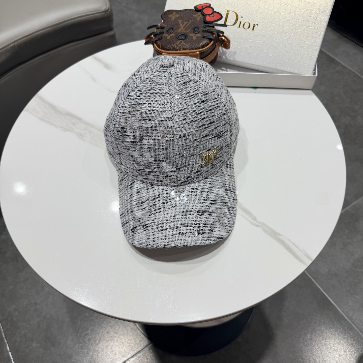 Dior 迪奥 新款原单棒球帽， 精致純也格调很有感觉，很酷很时尚，专柜断货热门，质量超赞