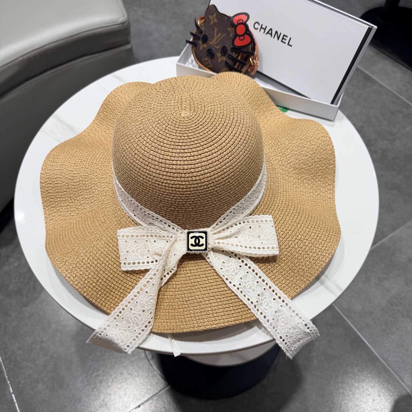 CHANEL香奈儿2026新款草帽 夏天海边首选～新款材质编织而成～质感满分💯