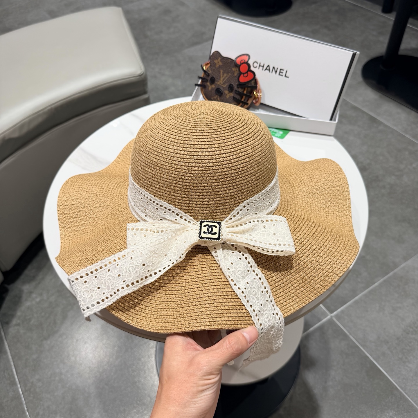 CHANEL香奈儿2026新款草帽 夏天海边首选～新款材质编织而成～质感满分💯