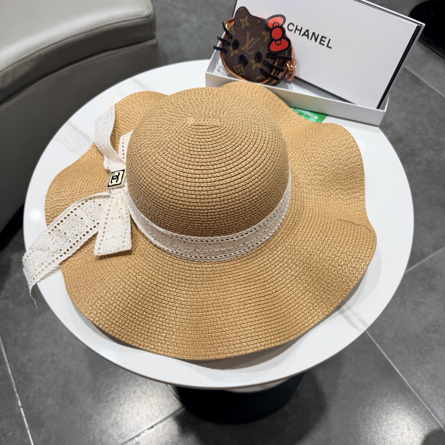 CHANEL香奈儿2026新款草帽 夏天海边首选～新款材质编织而成～质感满分💯